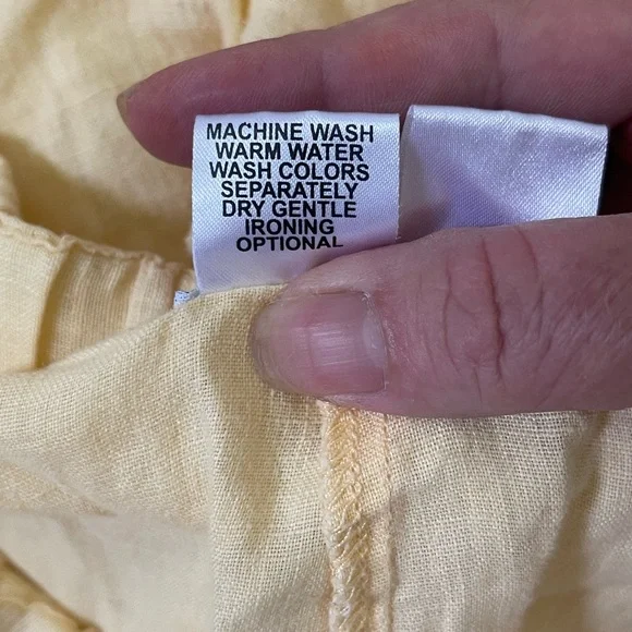 Flax Yellow Capris with Relaxed Fit and Elastic Waistband - Picture 4 of 4